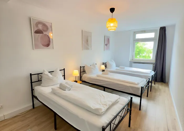 Raha Apartments - Ihr Komfortables Zuhause - Garten - Vollausstattung - Balkon - Parkplatz