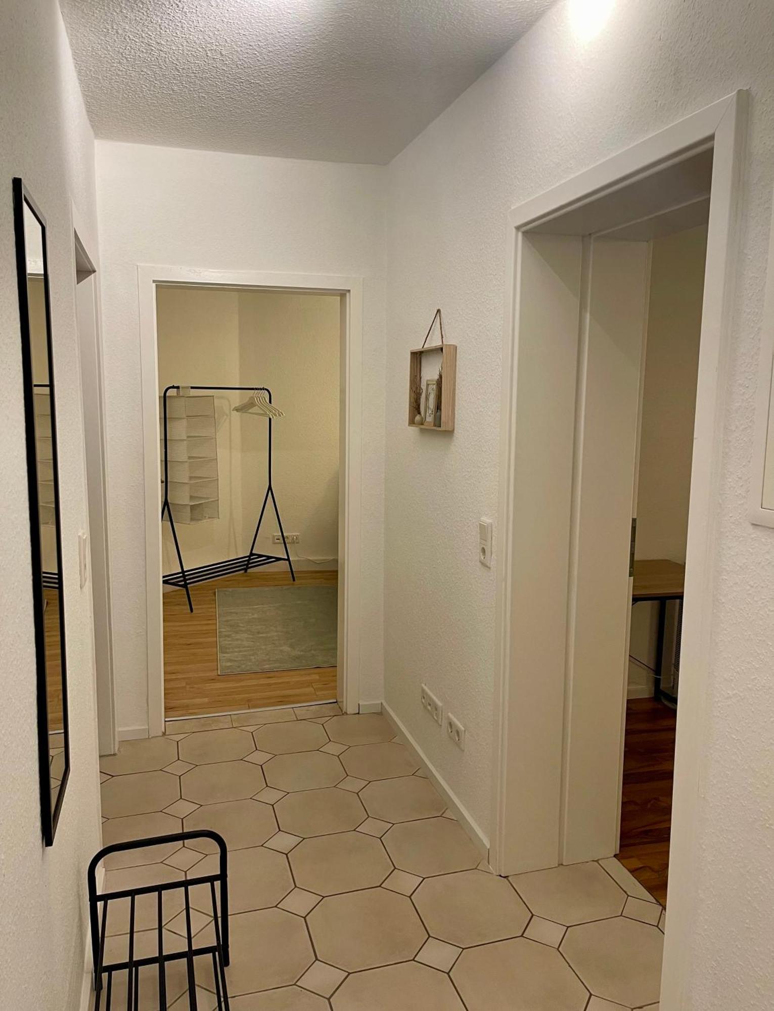 Raha - Ihr Komfortables Zuhause - Garten - Vollausstattung - Balkon - Parkplatz