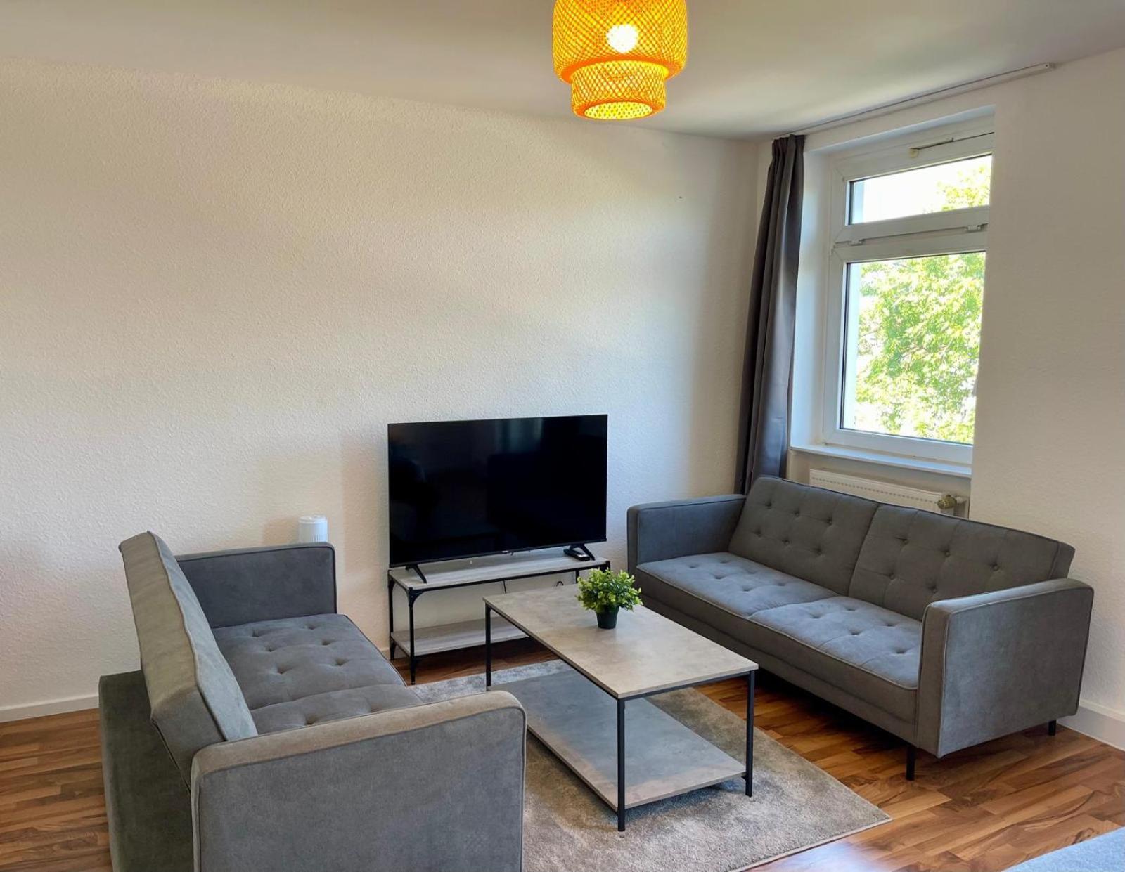 Raha - Ihr Komfortables Zuhause - Garten - Vollausstattung - Balkon - Parkplatz